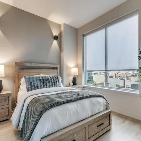 Chic 1 Bed Apt On Mckinney Ave